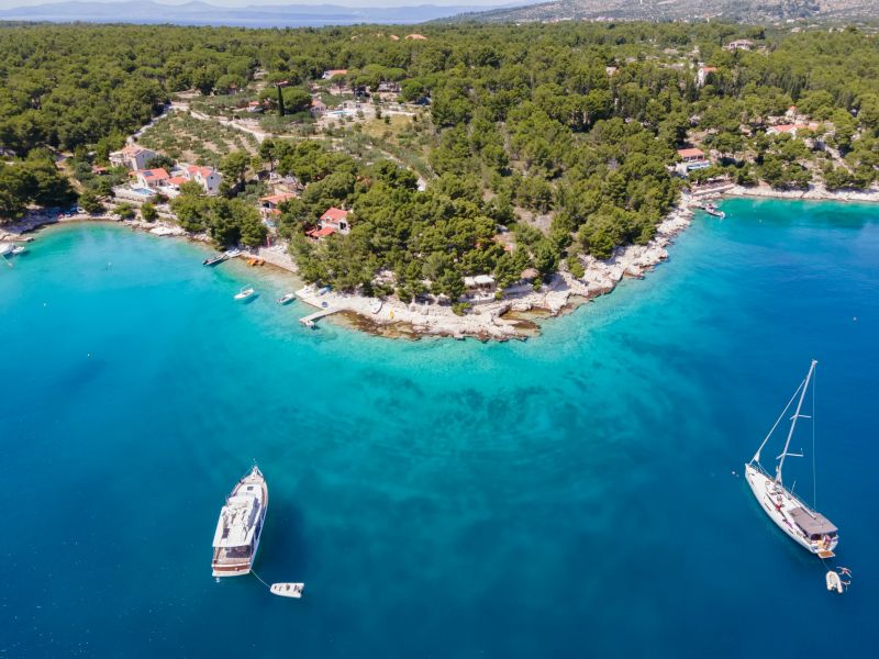 Restaurant Moorings Buoys